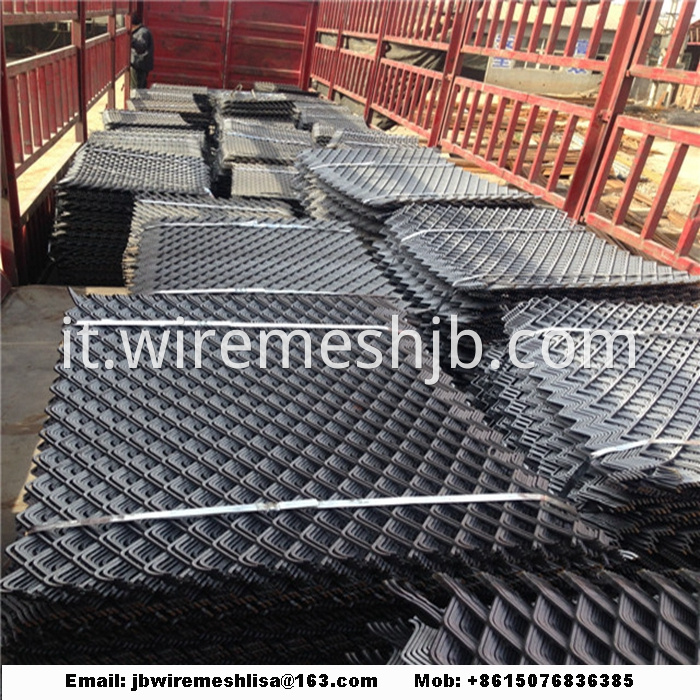 Powder Coated And Galvanized Expanded Metal Mesh